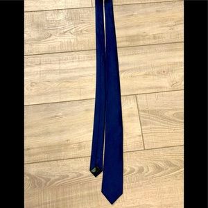 J Crew Blue Skinny Tie 100% Silk Rarely Worn Great Shape - The Narrow Tie